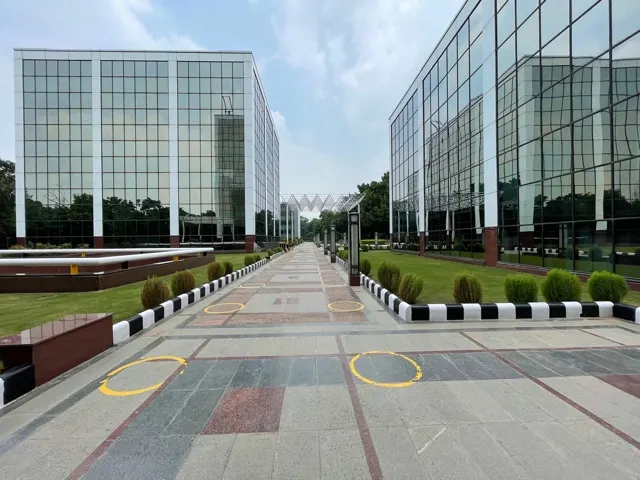 DLF Corporate Park Tower 1 - DLF Corporate Park Tower 1