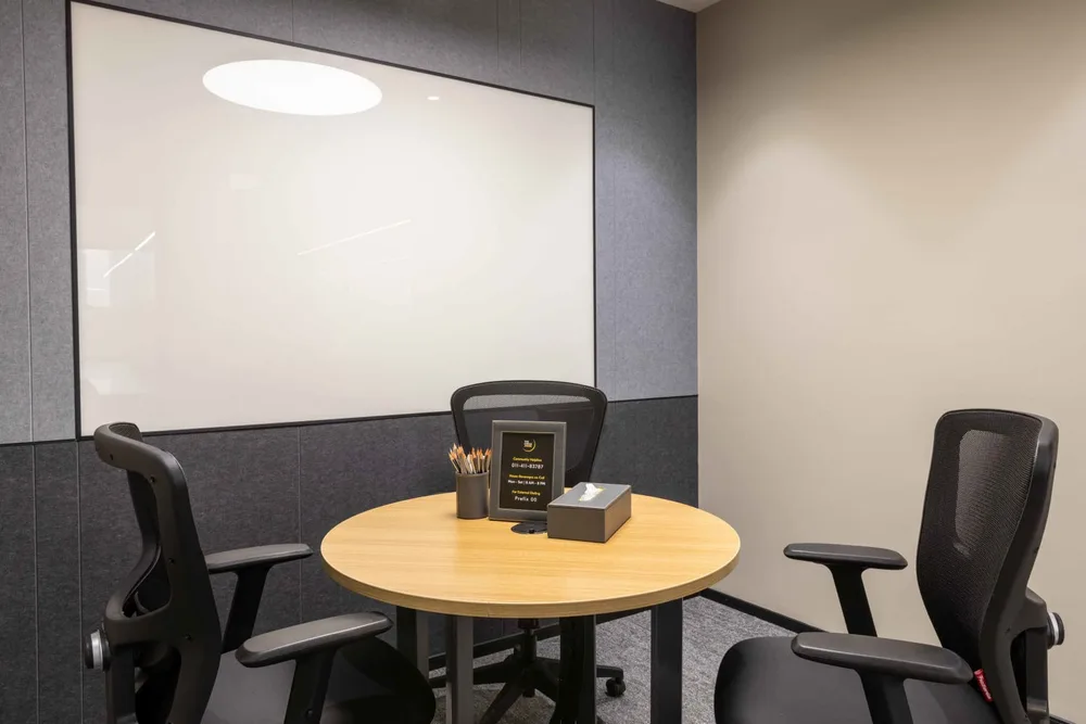 3 Seater Meeting Room