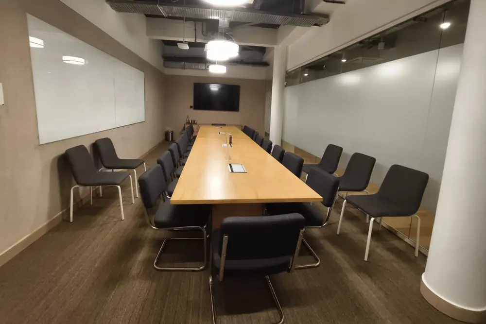 20 Seater Meeting Room