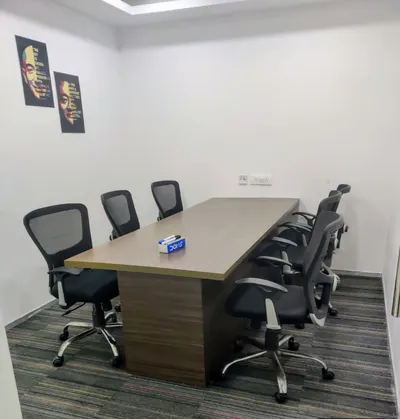 6 Seater Meeting Room