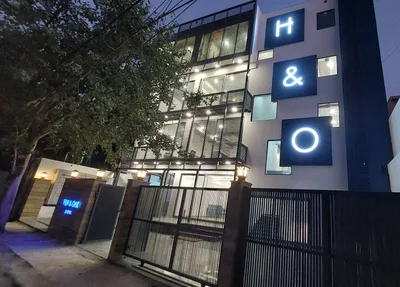 Hub And Oak