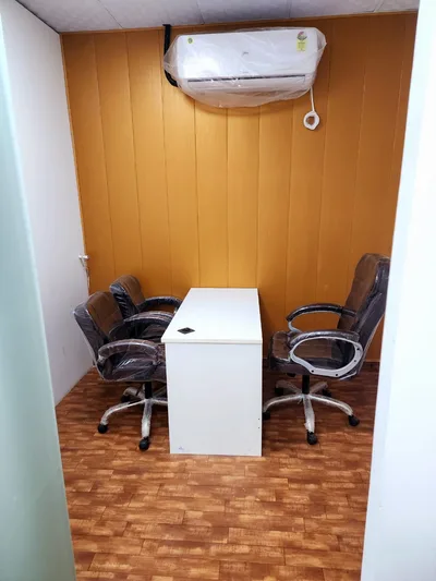1 cabin 8 seat
