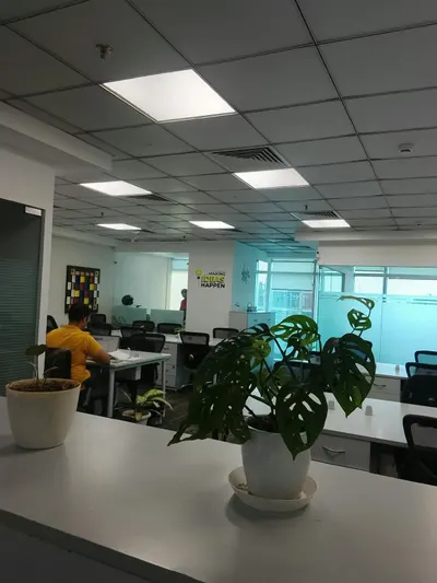 Ready-to-move office