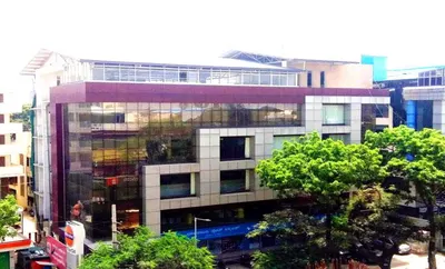 Whole-floor lease