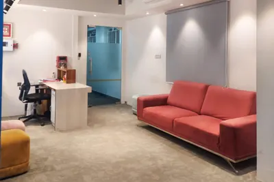 Ready-to-move office