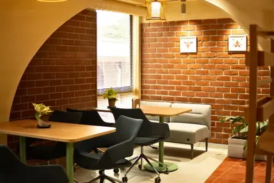 Desk – away.center