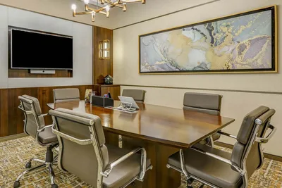 6 Seater Meeting Room