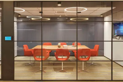 8 Seater Meeting Room