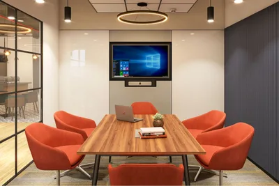 6 Seater Meeting Room