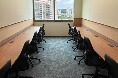 Clayworks - flexi-desk