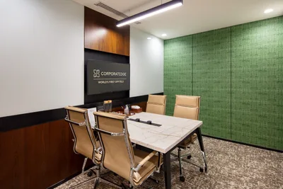 4 Seater Meeting Room