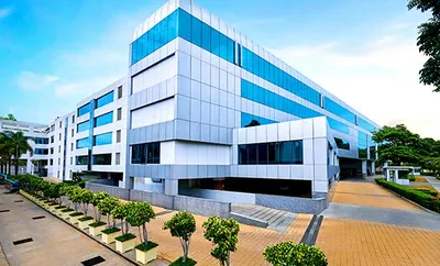 Whole-floor lease