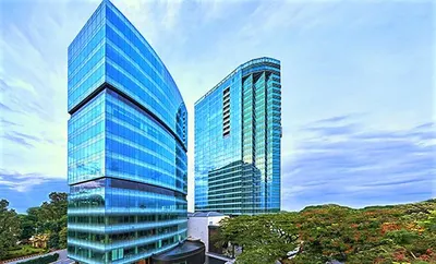 Embassy One Pinnacle