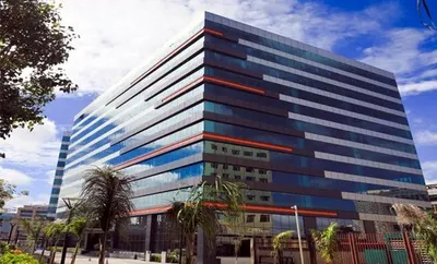 Whole-floor lease