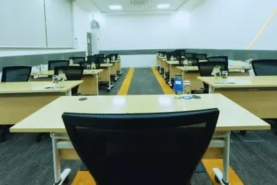 24 Seater Meeting Room