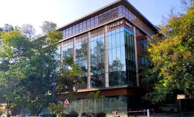 Whole-floor lease