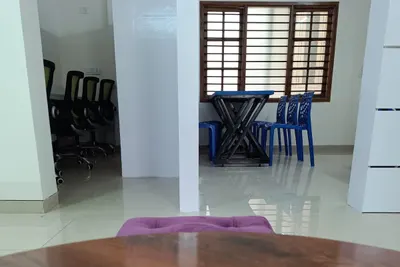 Private Cabins - 8 seater