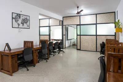 Share Studio - shared office space for rent