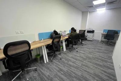 Premium Desk