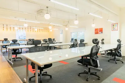 Ready-to-move office