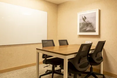 4 Seater Meeting Room space