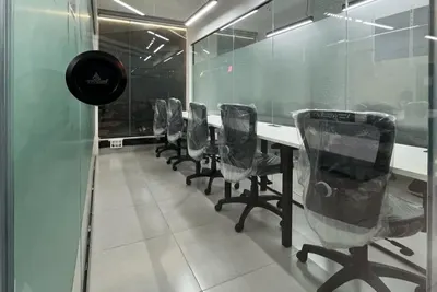 Desk – Workspace by Emlen