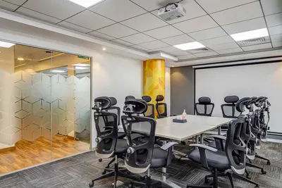 12 Seater Meeting Room