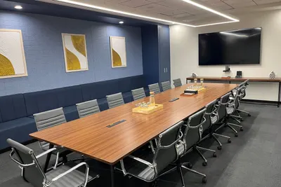 15 Seater Meeting Room