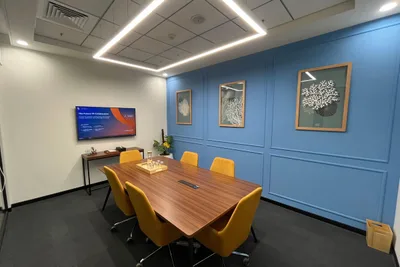 6 Seater Meeting Room