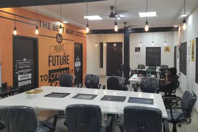 Founder's Den No. 8&9, Pillayar Koil St