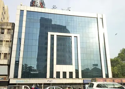 Guna Complex