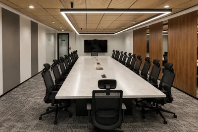 18 Seater Meeting Room