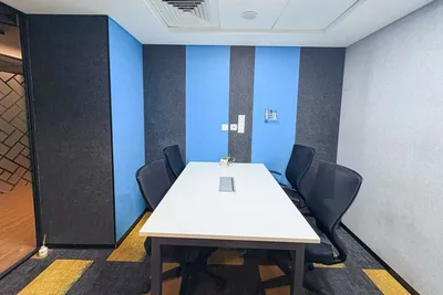 4 Seater Meeting Room interior