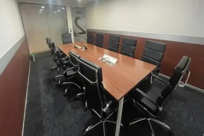 12 Seater Meeting Room