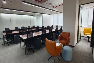 The Hive Workspaces One Paramount