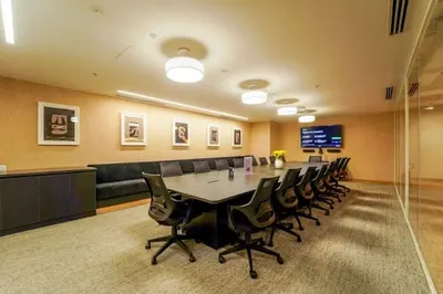 18 Seater Meeting Room
