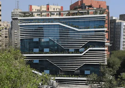 3 Tolstoy Lane