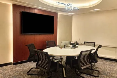 6 Seater Meeting Room