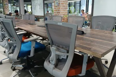 Desk – Spacetime