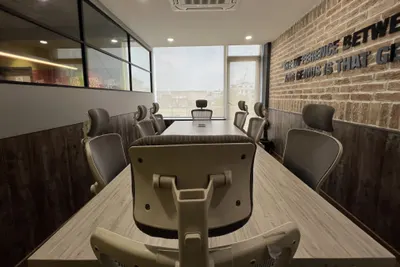 Spacetime meeting rooms in Delhi