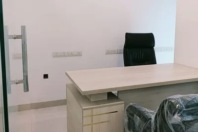 3 Seater Meeting Room