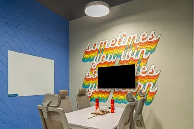 5 Seater Meeting Room