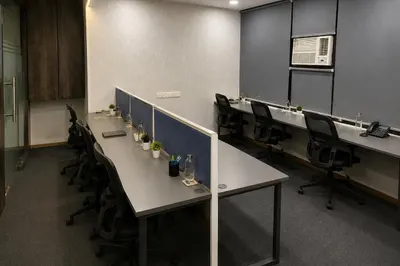 Desk – KPaarr Spaces