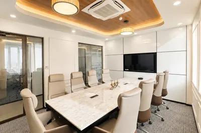 9 Seater Meeting Room