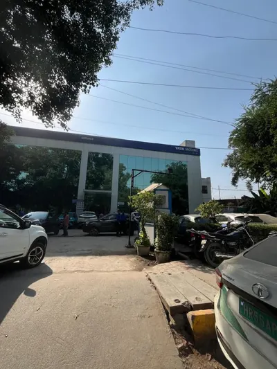 Plot No. 18 - Plot No. 18 Okhla Phase 3 private space in Okhla Phase III, Delhi
