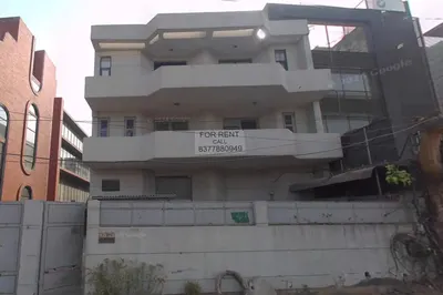 Plot No. F2/9 - office leasing
