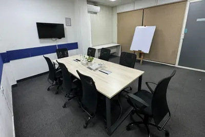 12 Seater Meeting Room