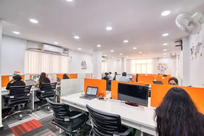 Desk – Team Station Cowork Space