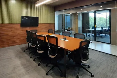 10 Seater Meeting Room