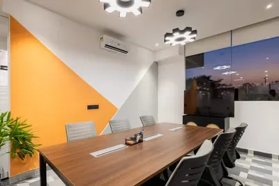 7 Seater Meeting Room